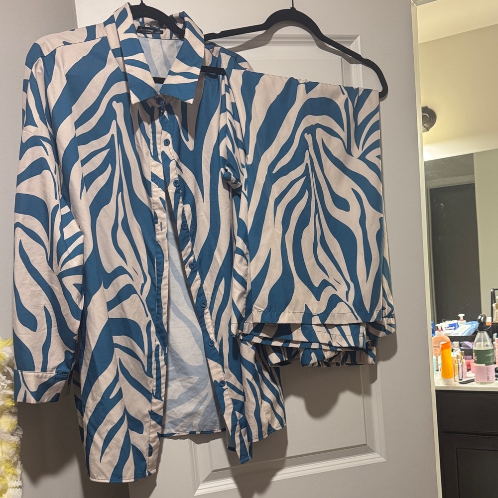 Blue and White Zebra Print Shirt and Shorts Set